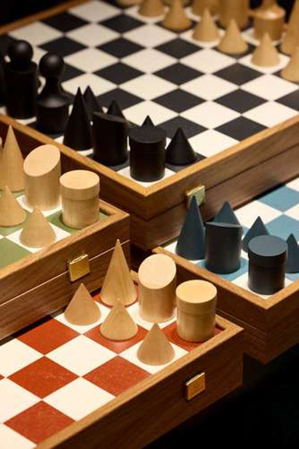 11 Giftplay Manopouloschess