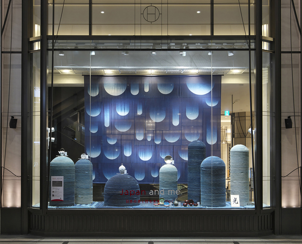 WINDOW 02