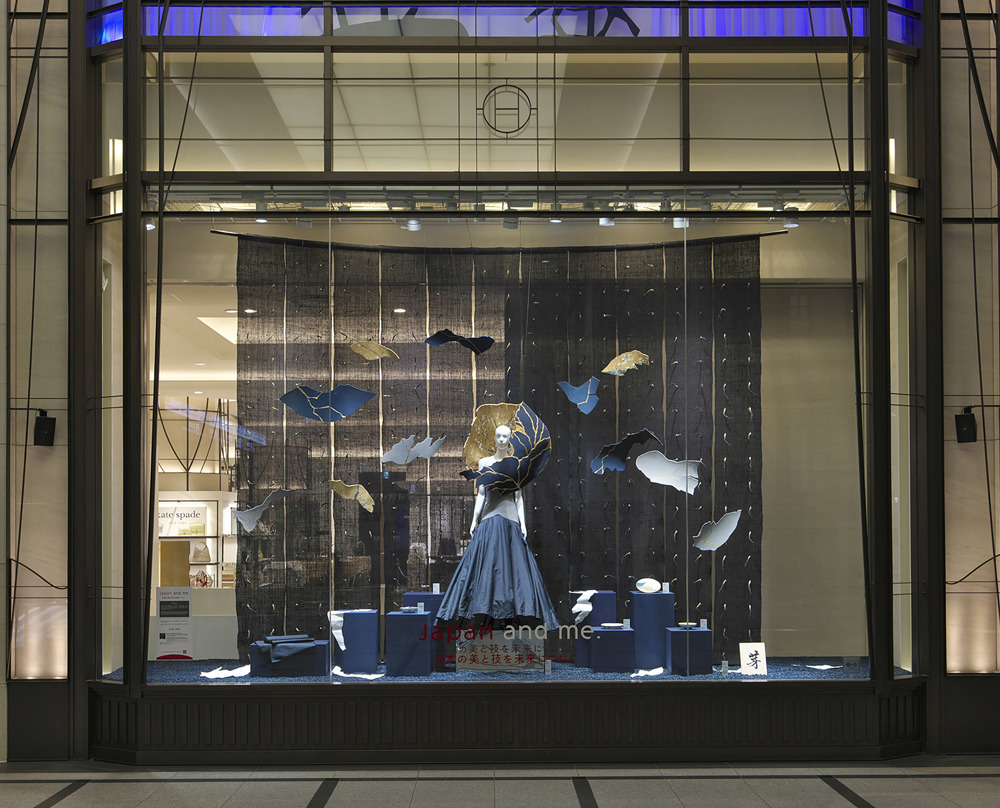 WINDOW 06